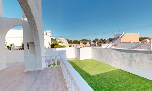 Resale - Bungalow - San Miguel de Salinas - BLUE LAGOON