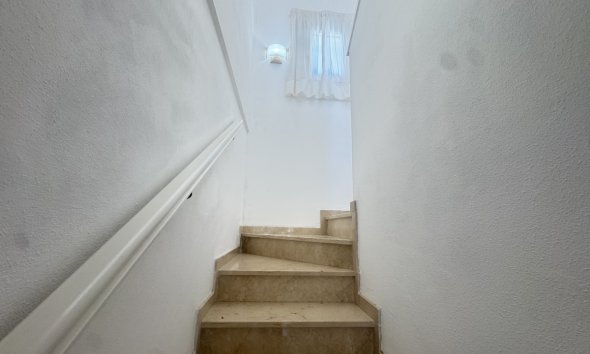 Resale - Villa - Las Ramblas Golf