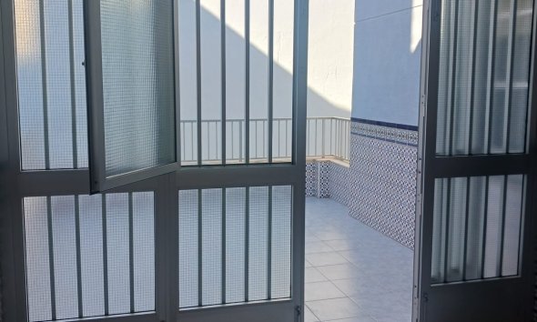 Resale - Terraced house / Townhouse - San Pedro del Pinatar - Los Antolinos