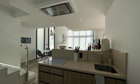 Reventa - Villa - Torrevieja - Los Balcones