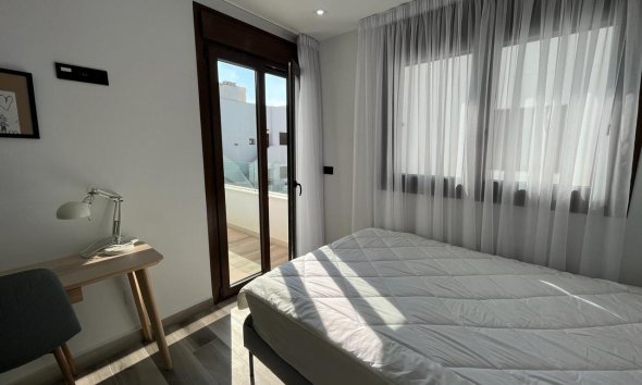 Reventa - Villa - Torrevieja - Los Balcones