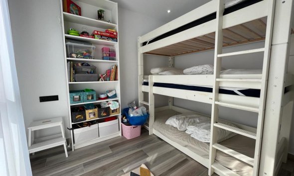 Reventa - Villa - Torrevieja - Los Balcones