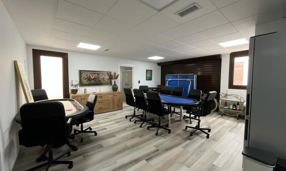 Reventa - Villa - Torrevieja - Los Balcones