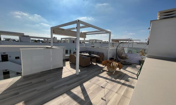 Reventa - Villa - Torrevieja - Los Balcones