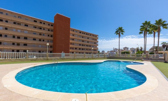 Resale - Villa - Torrevieja - Torreblanca