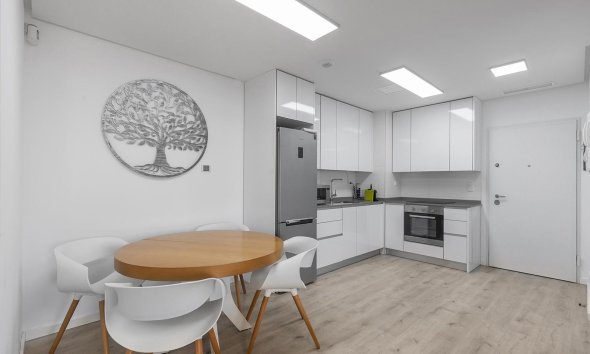 Resale - Apartment - Orihuela Costa - Los Dolses