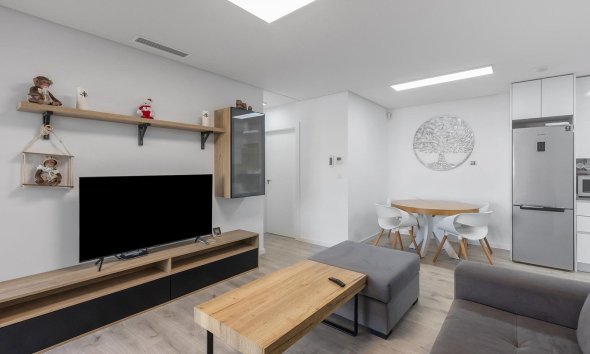 Resale - Apartment - Orihuela Costa - Los Dolses