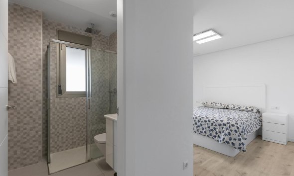 Resale - Apartment - Orihuela Costa - Los Dolses