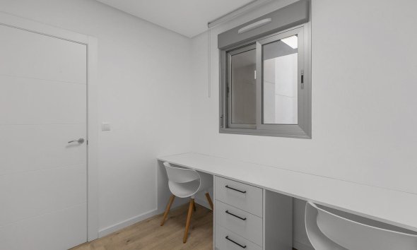 Resale - Apartment - Orihuela Costa - Los Dolses