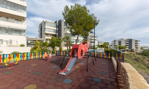 Resale - Apartment - Orihuela Costa - Los Dolses