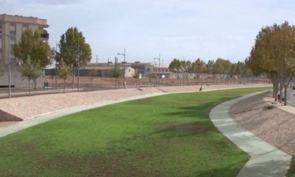 Obra nueva - Adosado - Pilar de la Horadada