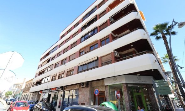 Resale - Apartment - Torrevieja - Playa del Cura