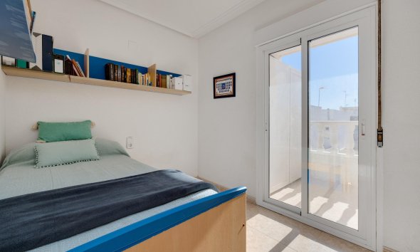 Resale - Apartment - Torrevieja - Playa del cura