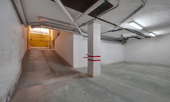 Resale - Apartment - Torrevieja - Playa del cura