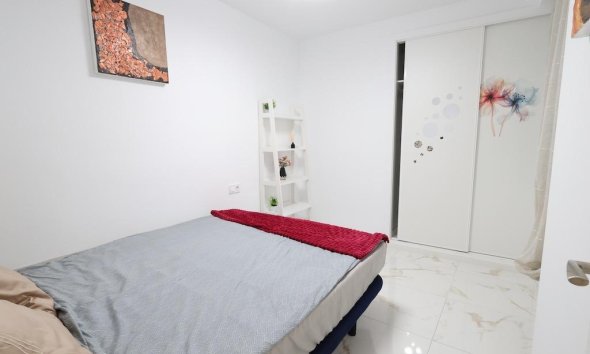 Resale - Apartment - Torrevieja - La Mata
