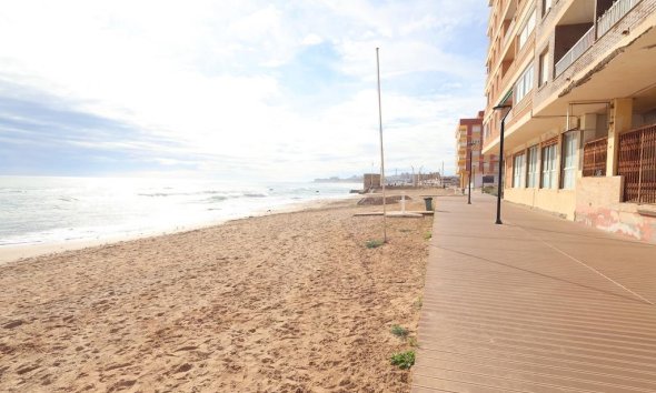 Resale - Apartment - Torrevieja - La Mata