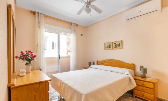 Resale - Duplex / Two-storey apartment - Los Alcazares - Centro