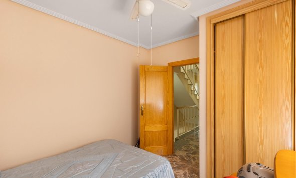 Resale - Duplex / Two-storey apartment - Los Alcazares - Centro