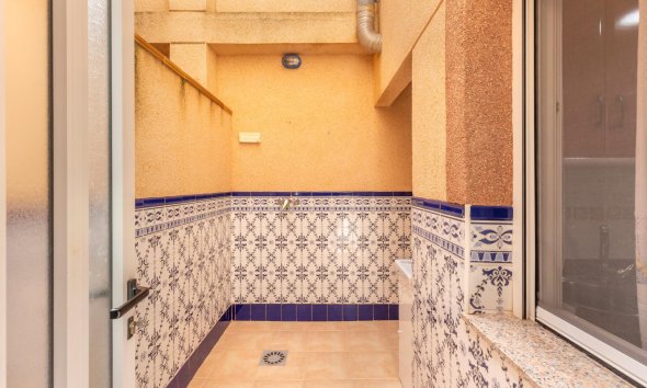Resale - Duplex / Two-storey apartment - Los Alcazares - Centro