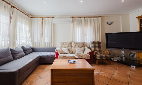 Resale - Bungalow - Torrevieja - PLAYA DE LA MATA
