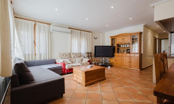 Resale - Bungalow - Torrevieja - PLAYA DE LA MATA