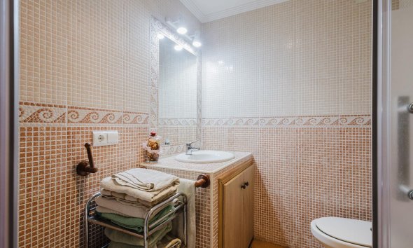 Resale - Bungalow - Torrevieja - PLAYA DE LA MATA