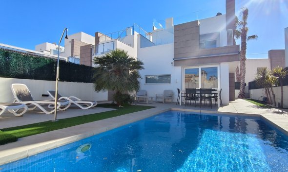 Reventa - Villa - Guardamar del Segura - El Raso