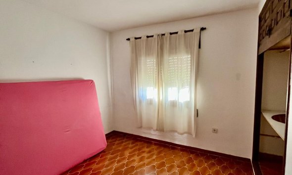 Resale - Villa - Torrevieja - Aguas Nuevas