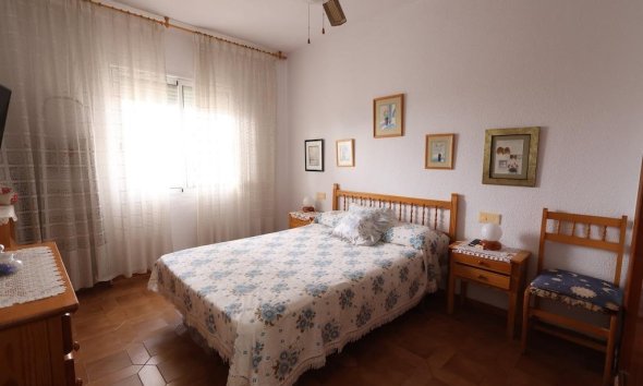 Resale - Apartment - Orihuela Costa - La Regia