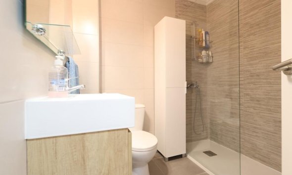 Resale - Apartment - Orihuela Costa - La Regia