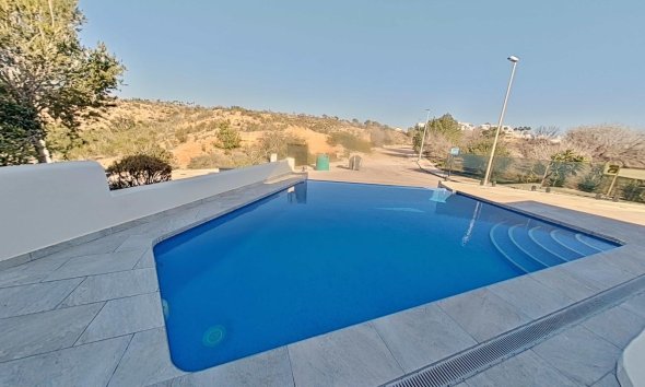 Resale - Villa - Orihuela Costa - Lomas de Campoamor-Las Ramblas