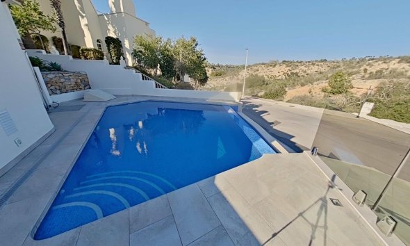 Resale - Villa - Orihuela Costa - Lomas de Campoamor-Las Ramblas