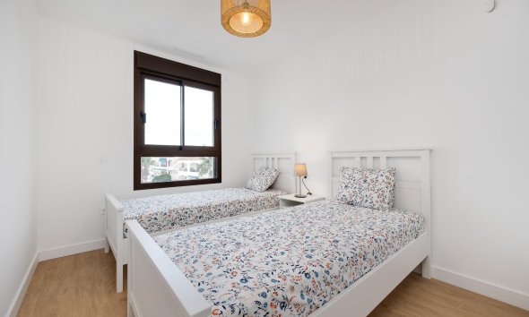 Resale - Apartment - Orihuela Costa - PAU 8