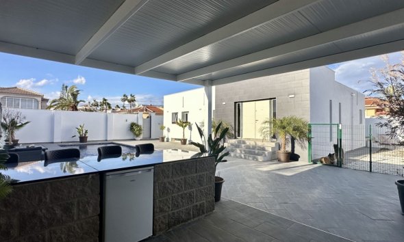 Resale - Villa - Rojales - Ciudad Quesada