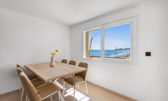 Resale - Apartment - Torrevieja - La Mata pueblo