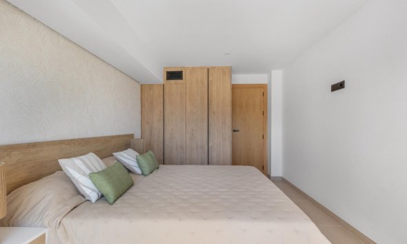 Resale - Apartment - Torrevieja - La Mata pueblo