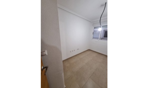 Reventa - Apartamento - Torrevieja