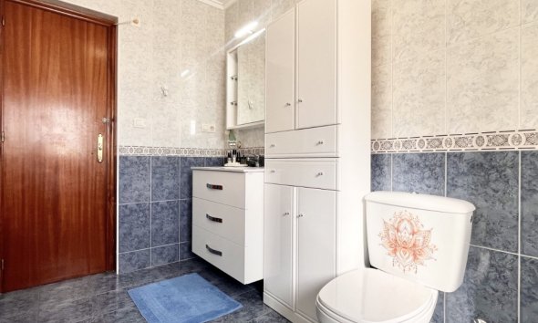 Resale - Terraced house / Townhouse - Torrevieja - La Siesta - El Salado -  Torreta