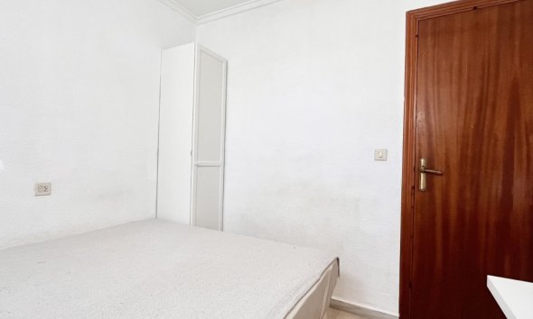 Resale - Terraced house / Townhouse - Torrevieja - La Siesta - El Salado -  Torreta