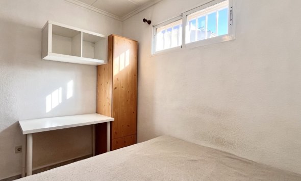 Resale - Terraced house / Townhouse - Torrevieja - La Siesta - El Salado -  Torreta