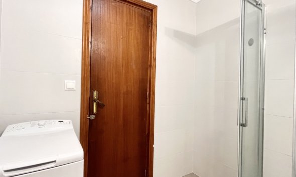 Resale - Terraced house / Townhouse - Torrevieja - La Siesta - El Salado -  Torreta