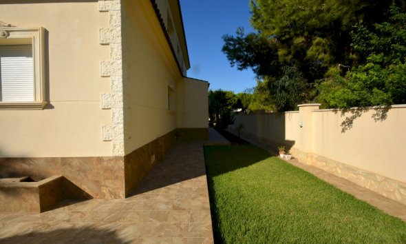 Resale - Detached House/Villa - Orihuela Costa - Cabo Roig