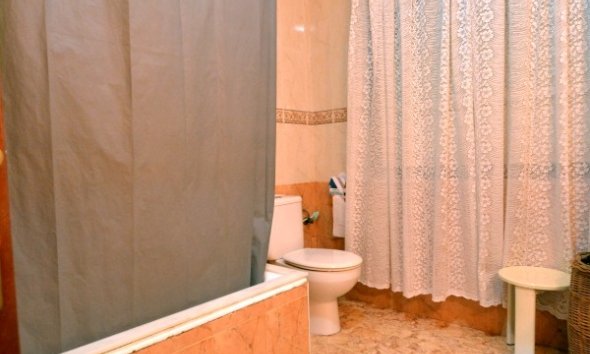 Reventa - Adosado - Guardamar del Segura - MERCADONA