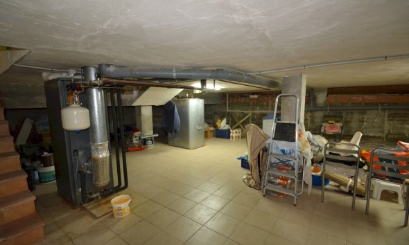 Resale - Villa - Guardamar del Segura