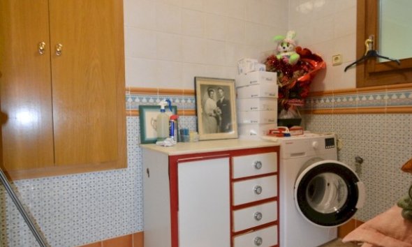 Resale - Villa - Guardamar del Segura