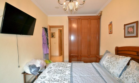 Resale - Villa - Guardamar del Segura