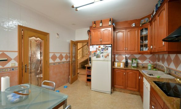 Resale - Villa - Guardamar del Segura
