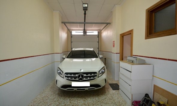 Resale - Villa - Guardamar del Segura