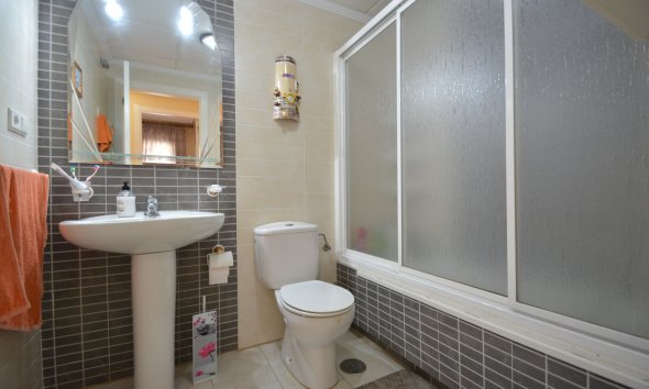 Rynek Wtórny - Apartament - Guardamar del Segura - SUP 7