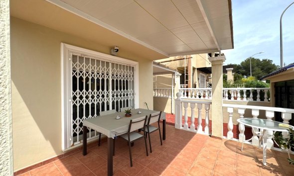 Resale - Villa - San Miguel de Salinas - El Galán